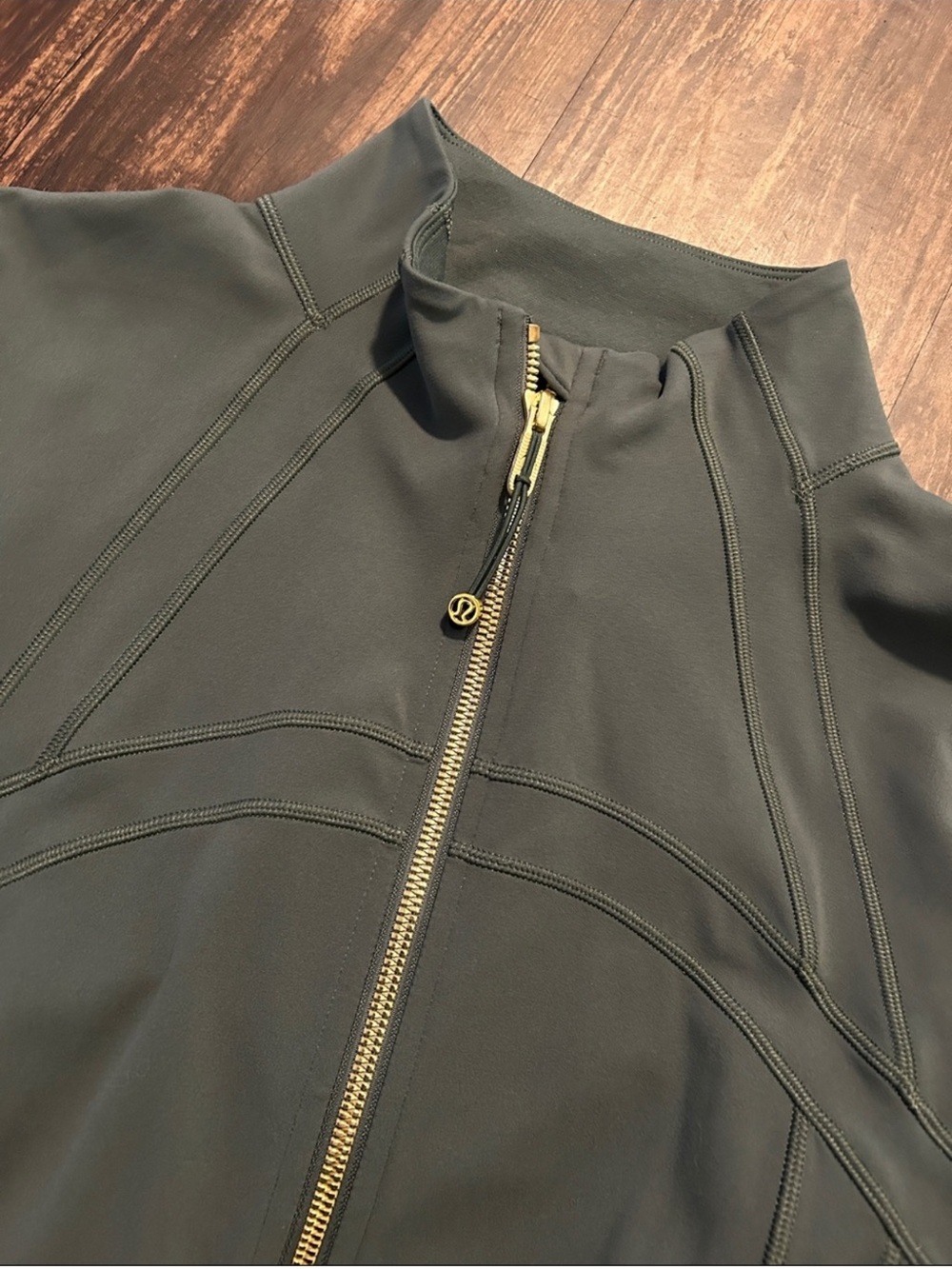 Define Cropped Jacket - Picture 2 of 5